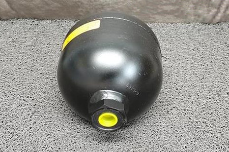 隔膜式蓄能器安裝前需要做好哪些準備工作？